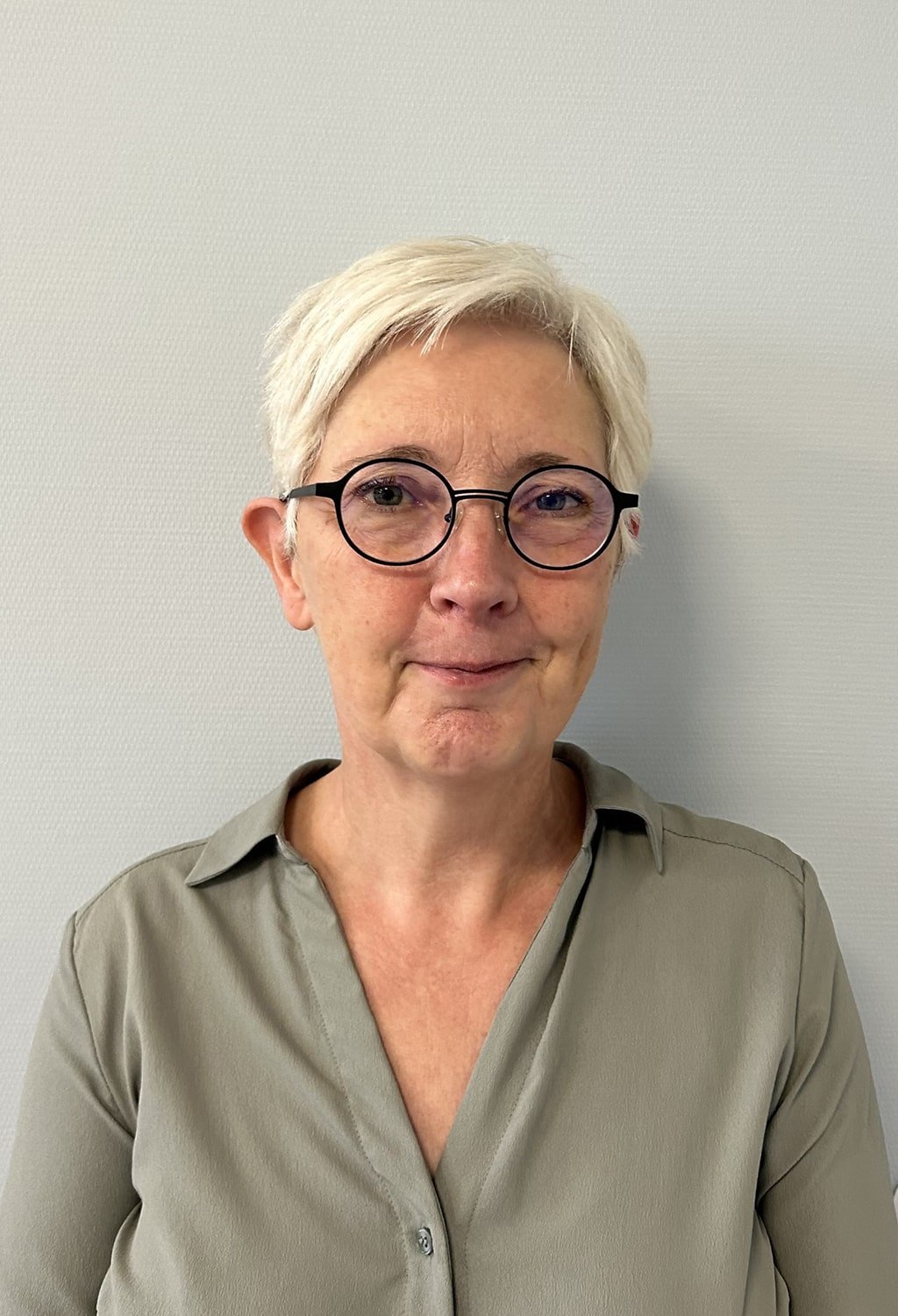 Evelyne, secrétaire